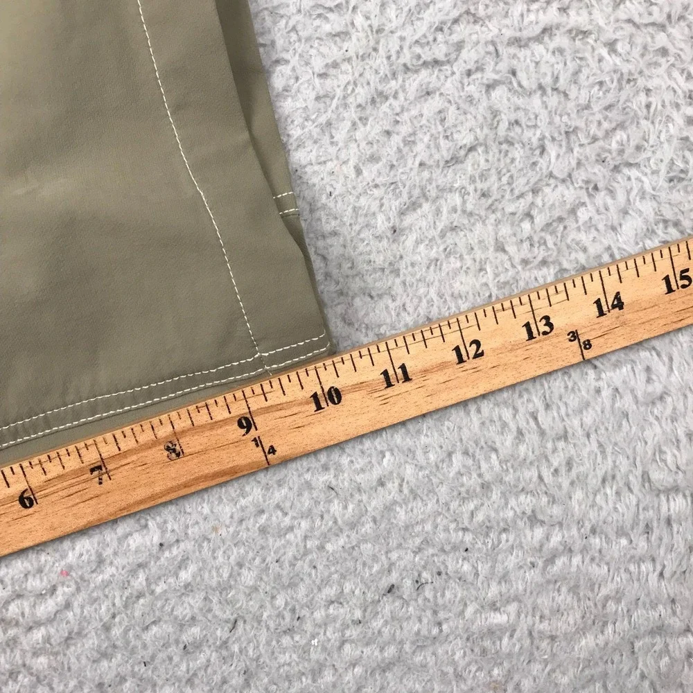 KUHL Renegade Shorts Mens 40 Khaki 10